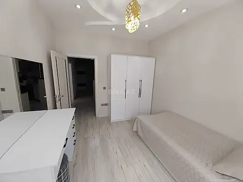 Satılır 3 otaqlı mənzil 102 m²