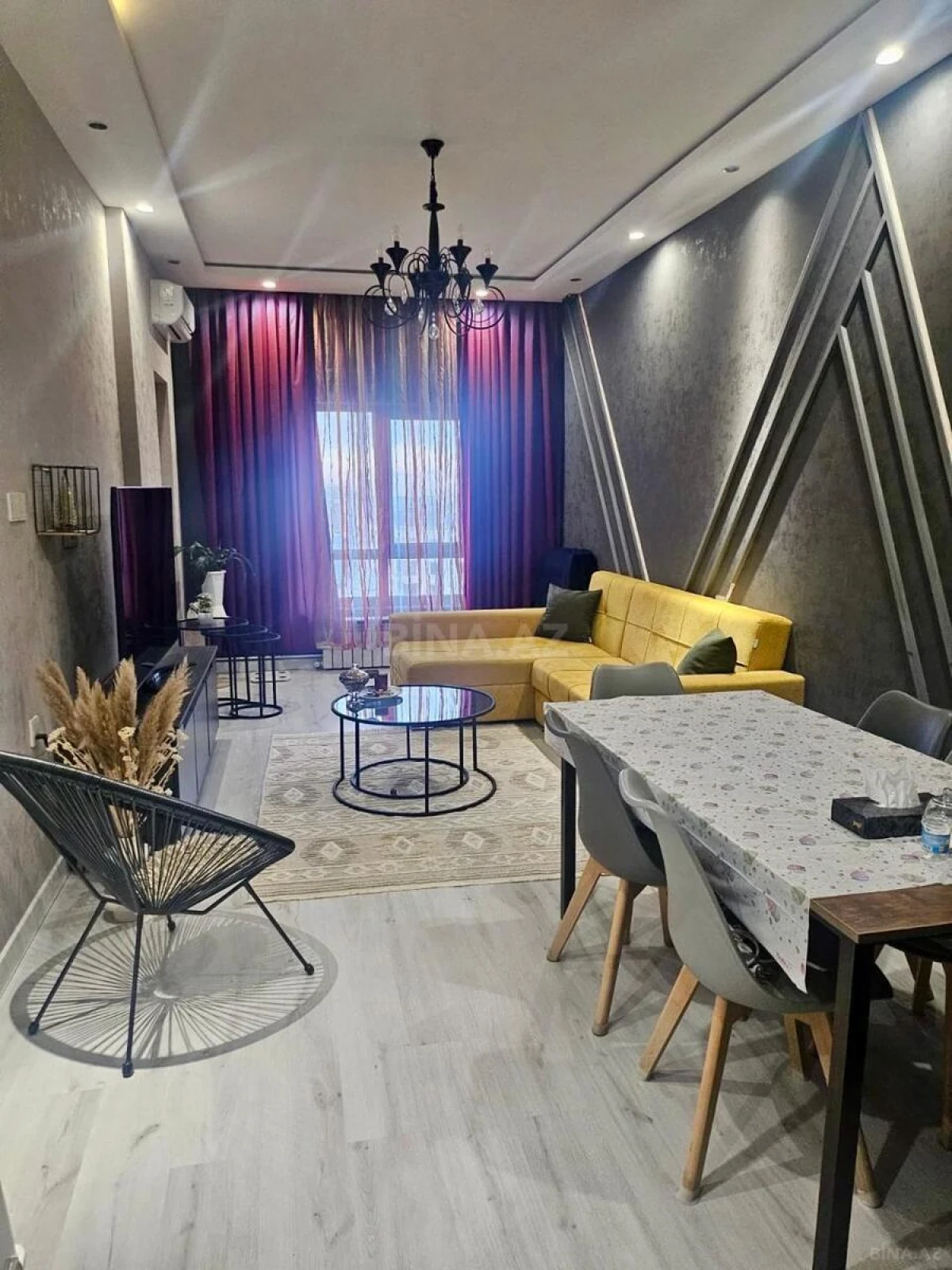 Satılır 2 otaqlı mənzil 60.7 m²