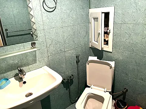 Kirayə verilir 2 otaqlı mənzil 50 m²
