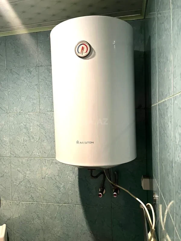 Kirayə verilir 2 otaqlı mənzil 50 m²