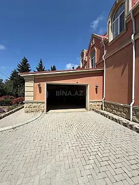 Kirayə verilir 6 otaqlı həyət evi 500 m²