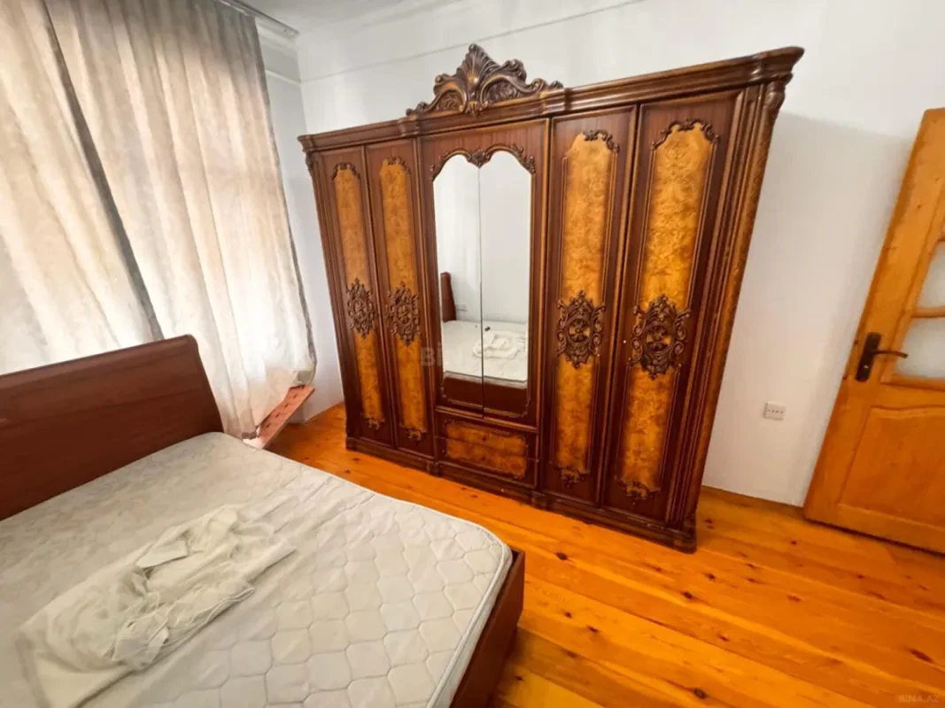 Kirayə verilir 3 otaqlı mənzil 100 m²