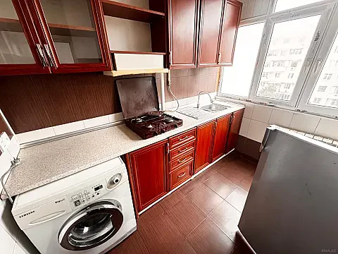 Kirayə verilir 3 otaqlı mənzil 100 m²