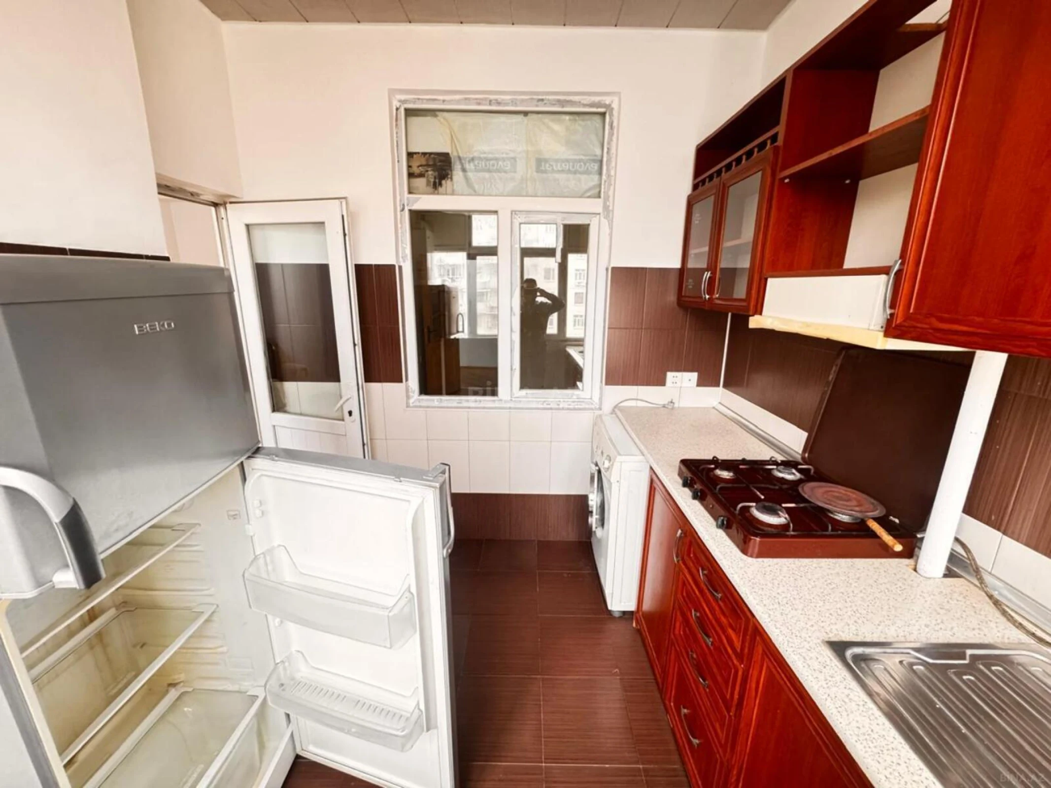 Kirayə verilir 3 otaqlı mənzil 100 m²