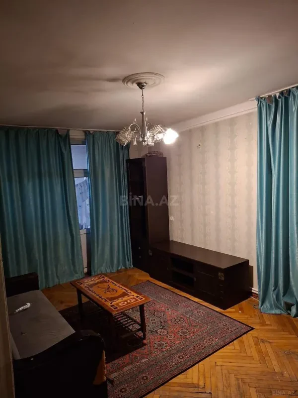 Satılır 2 otaqlı mənzil 58 m²