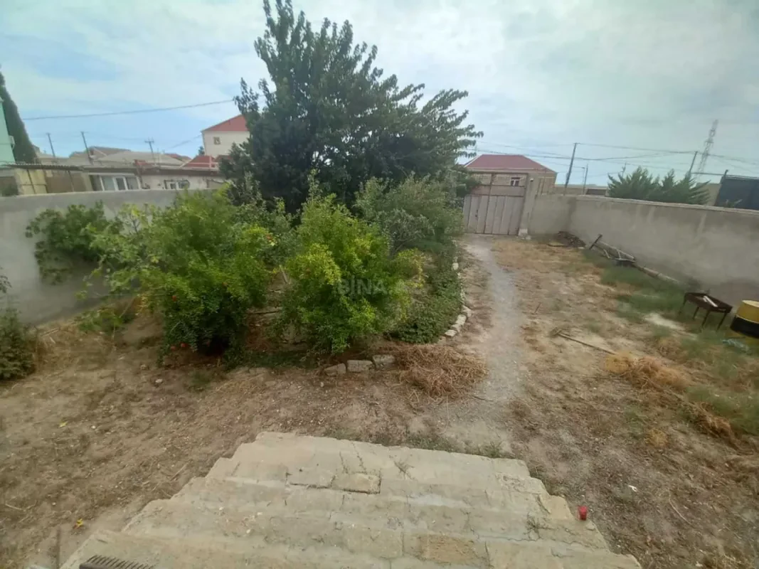 Satılır 4 otaqlı həyət evi 155 m²