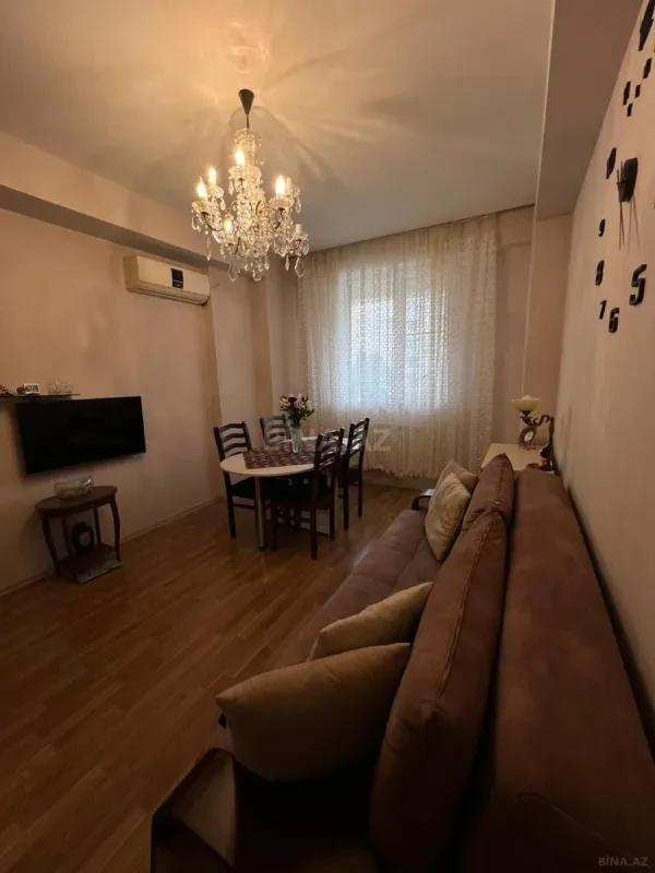 Satılır 2 otaqlı mənzil 55 m²