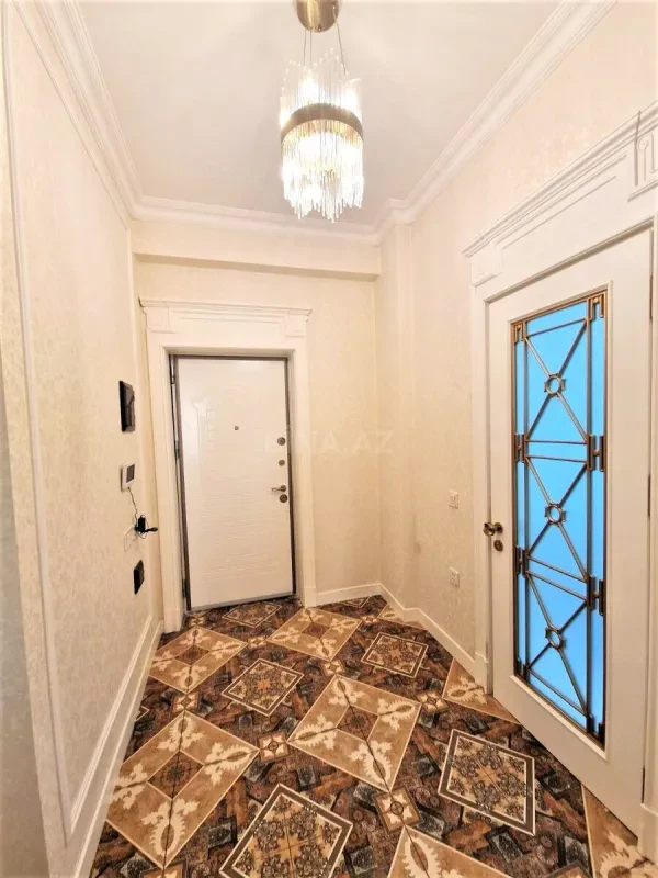 Kirayə verilir 2 otaqlı mənzil 70 m²