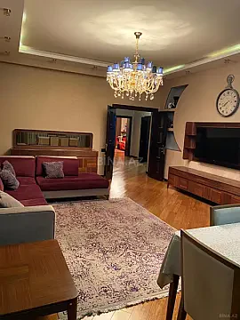 Satılır 3 otaqlı mənzil 150 m² — Bakı 3 otaq 150.00 m²