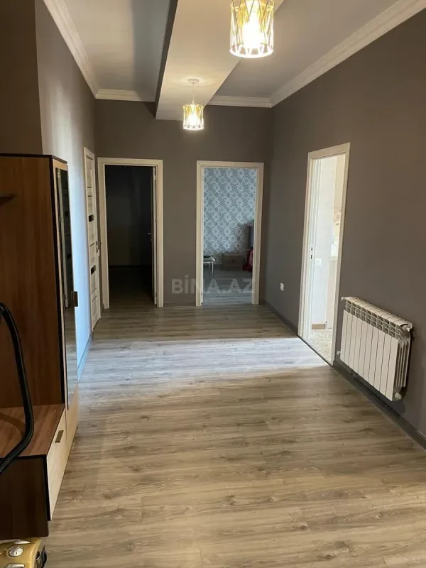 Kirayə verilir 3 otaqlı mənzil 105 m²