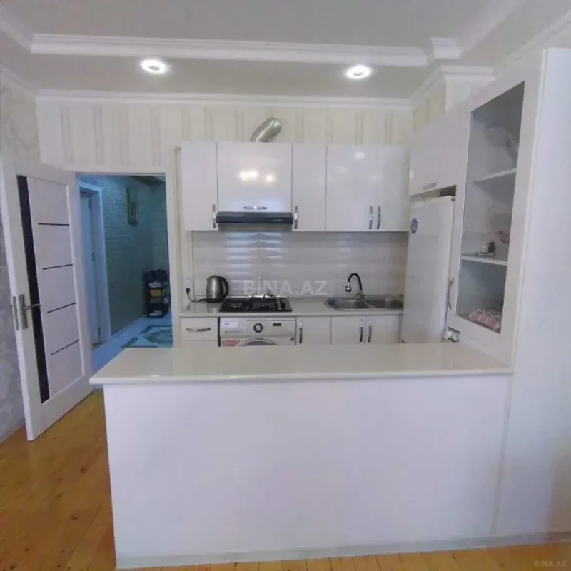 Kirayə verilir 3 otaqlı mənzil 70 m²