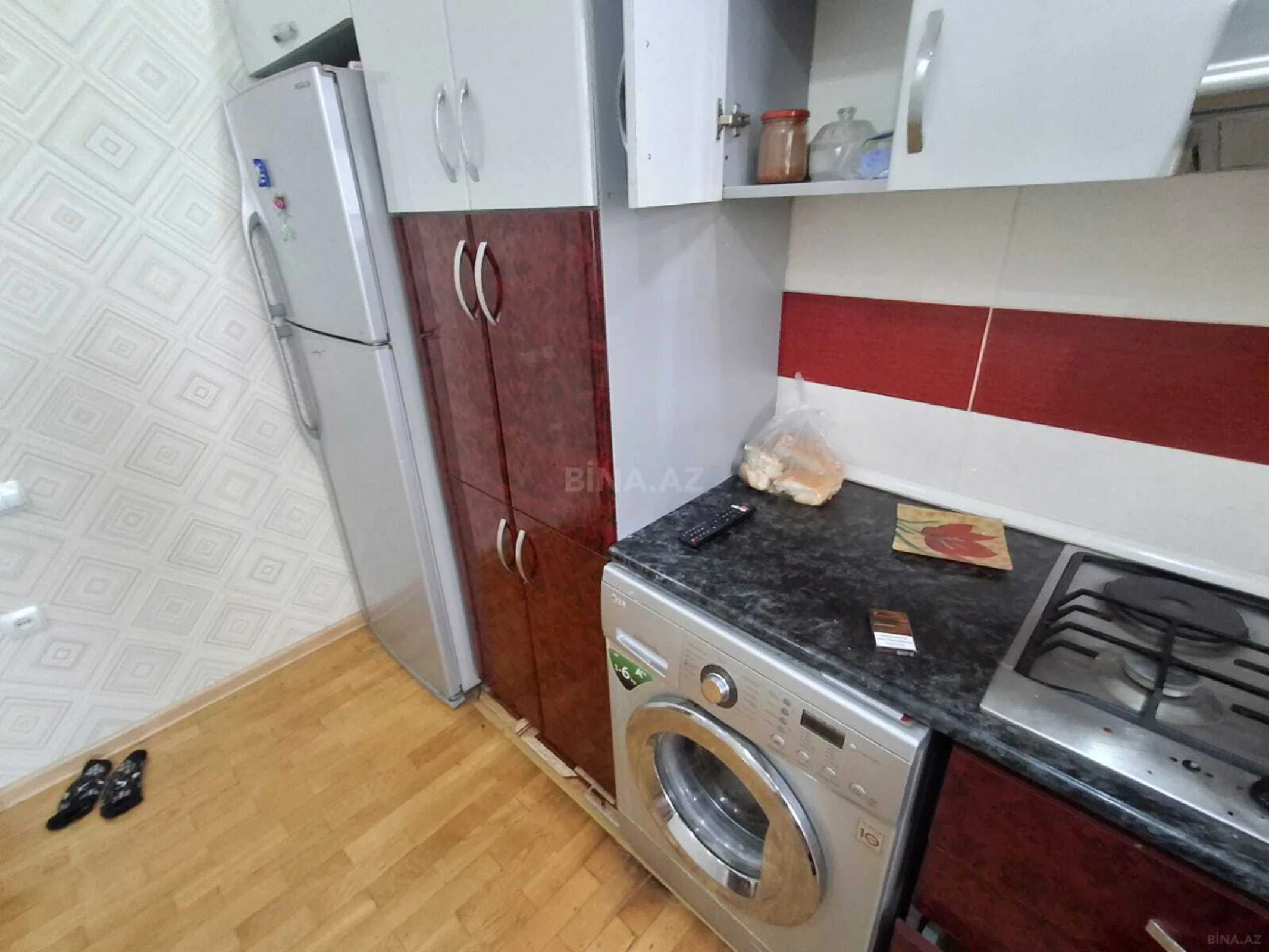 Kirayə verilir 3 otaqlı mənzil 111 m²