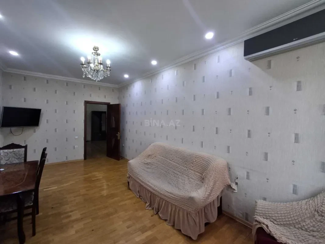 Kirayə verilir 3 otaqlı mənzil 111 m²