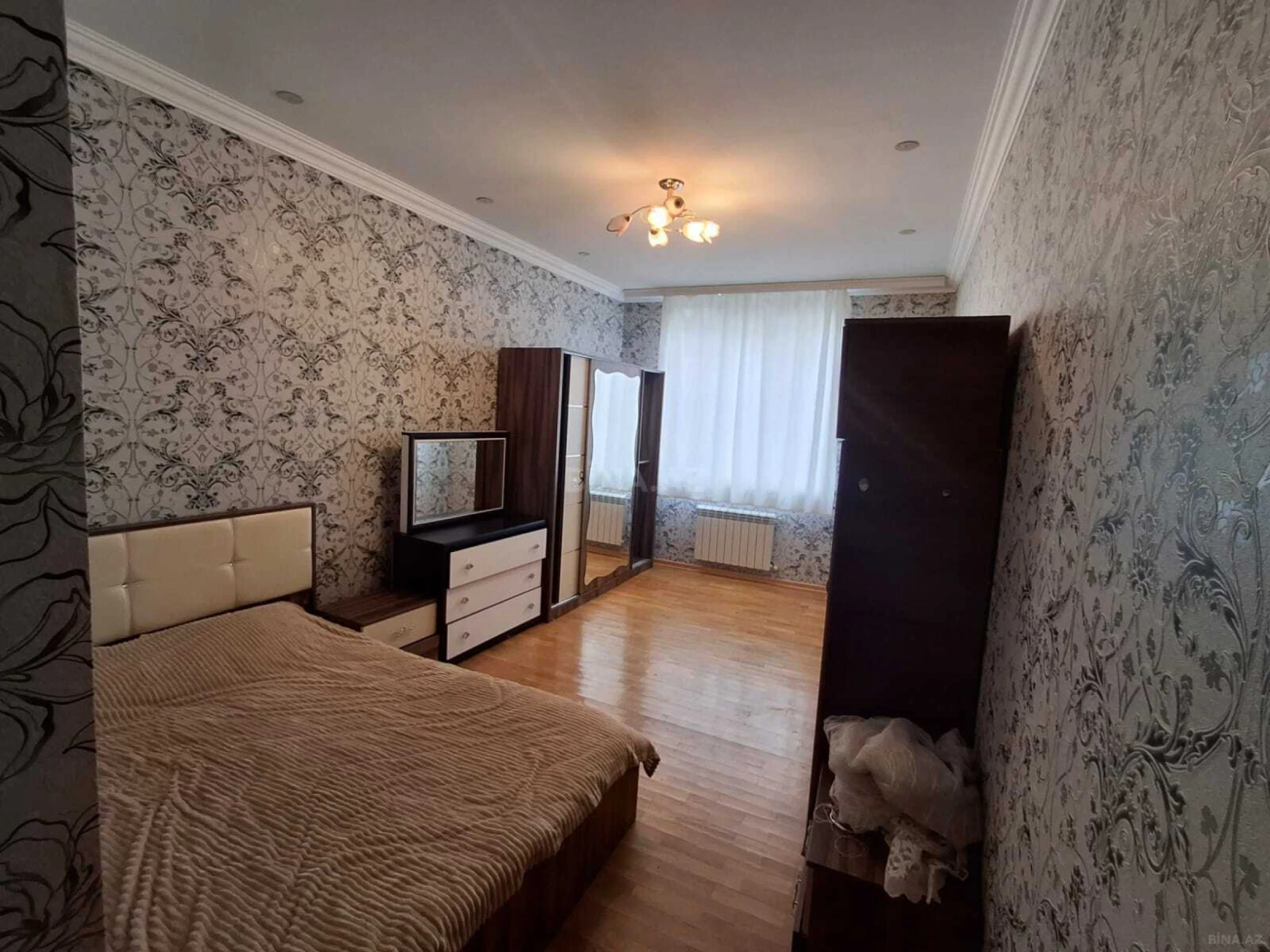 Kirayə verilir 3 otaqlı mənzil 111 m²