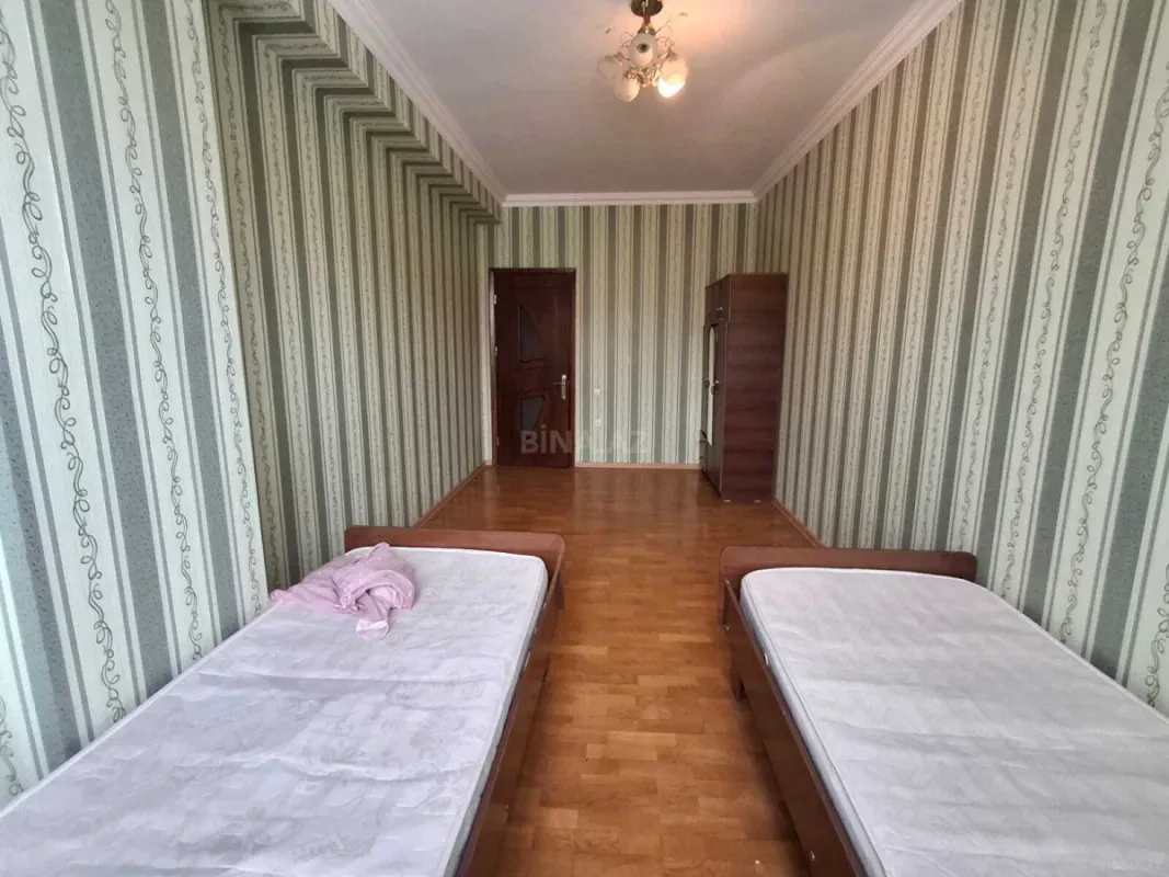Kirayə verilir 3 otaqlı mənzil 111 m²