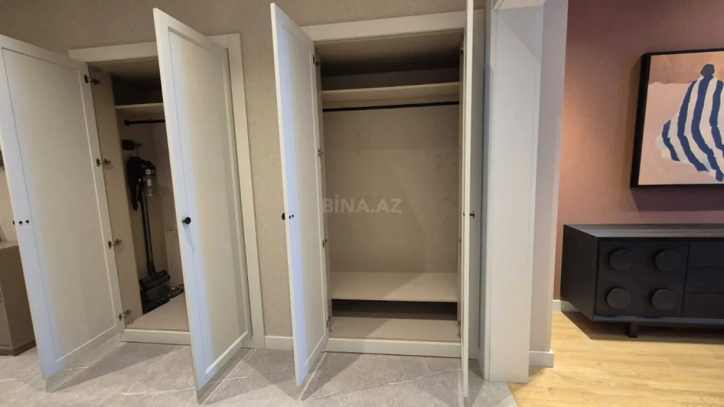 Kirayə verilir 2 otaqlı mənzil 100 m²