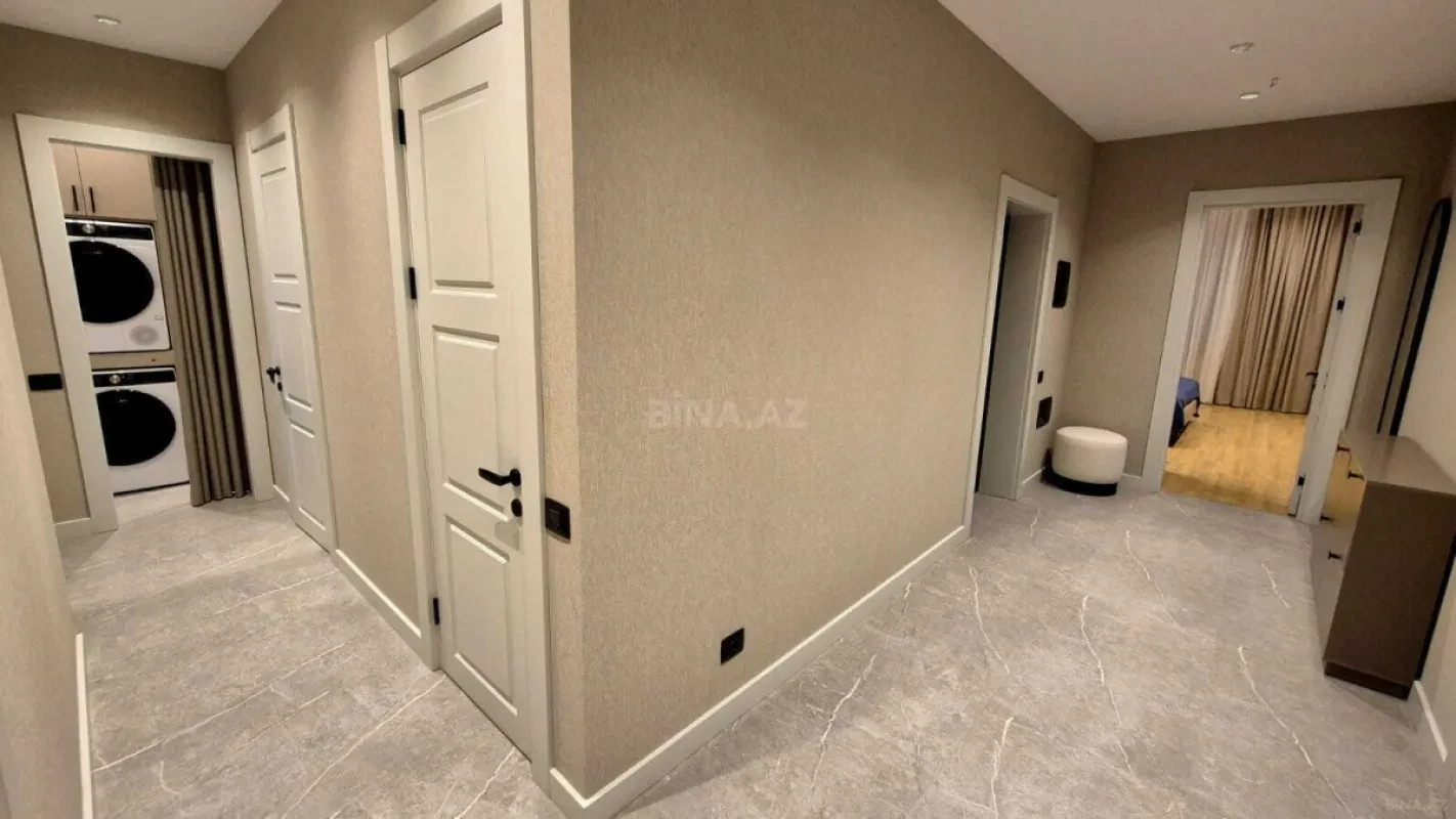 Kirayə verilir 2 otaqlı mənzil 100 m²