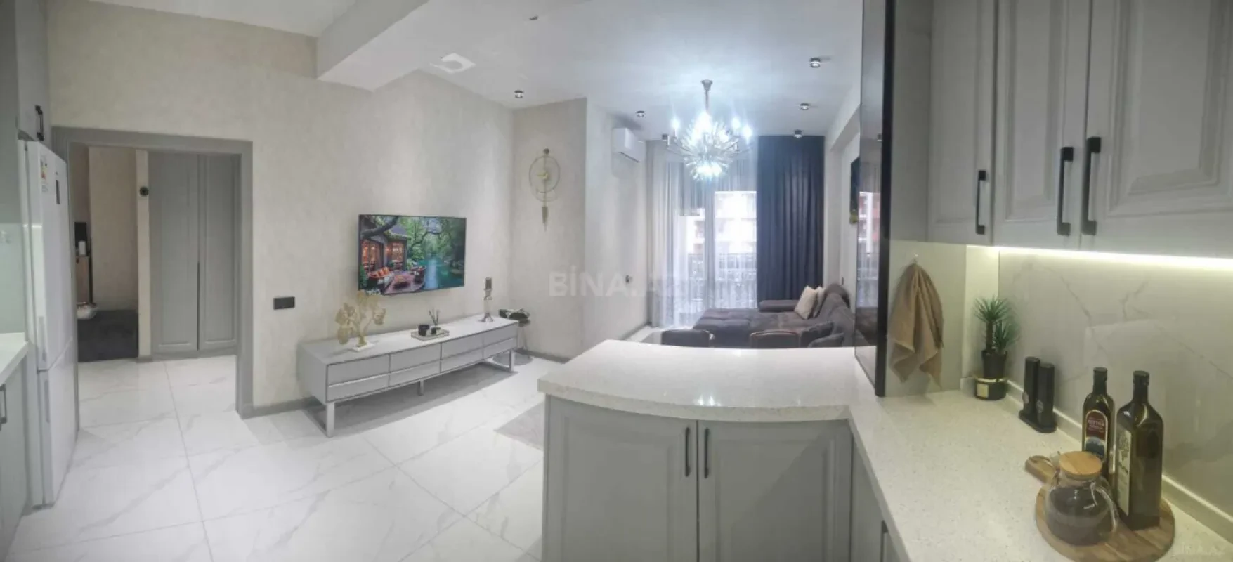 Satılır 4 otaqlı mənzil 120 m²
