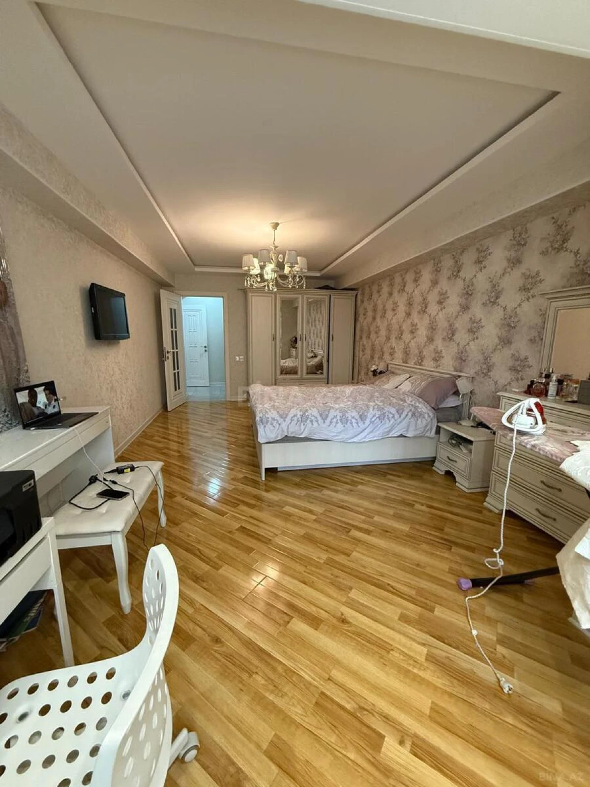 Satılır 2 otaqlı mənzil 80 m²