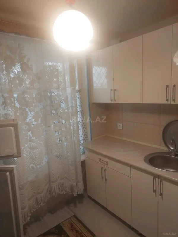 Kirayə verilir 2 otaqlı mənzil 50 m²