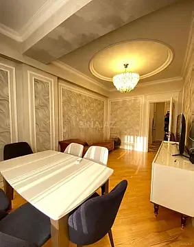 Kirayə verilir 2 otaqlı mənzil 65 m² — Bakı 2 otaq 65.00 m²