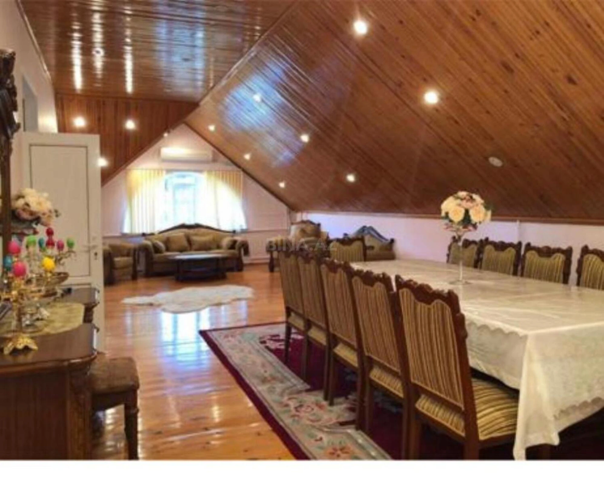 Kirayə verilir 9 otaqlı həyət evi 200 m²