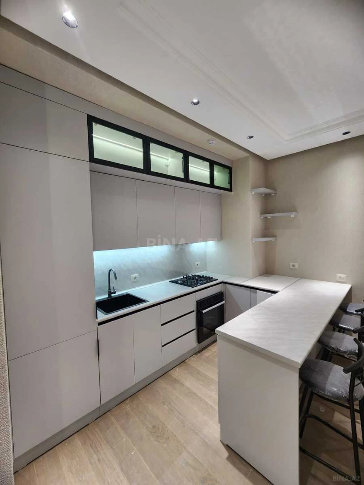 Kirayə verilir 3 otaqlı mənzil 80 m²