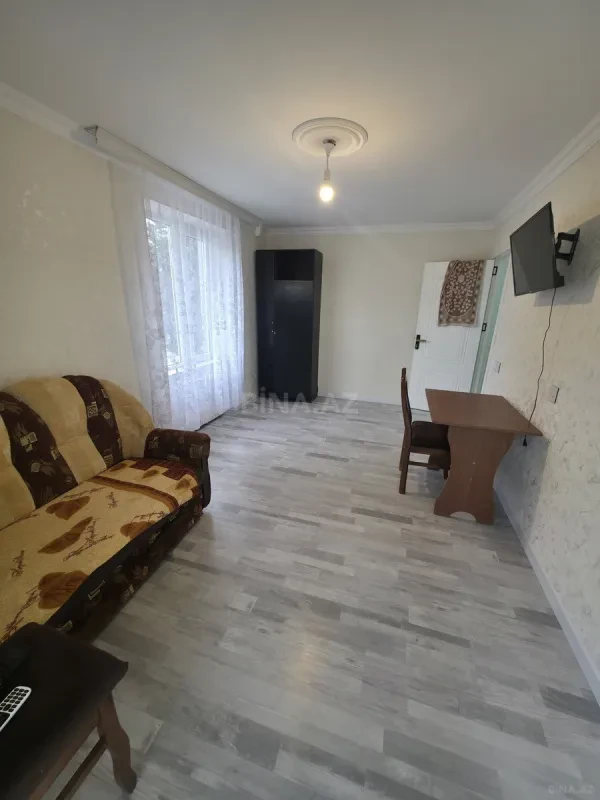 Satılır 1 otaqlı mənzil 40 m²