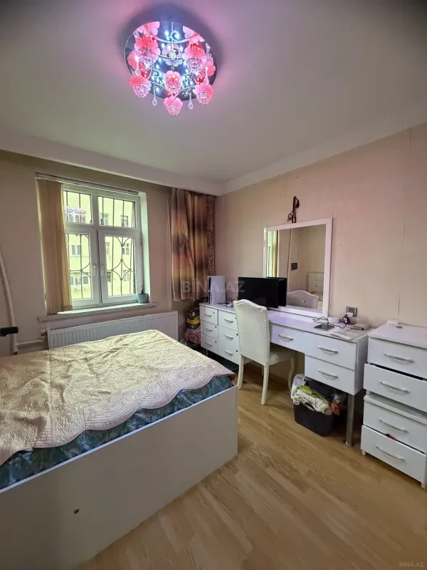 Satılır 3 otaqlı mənzil 70 m²