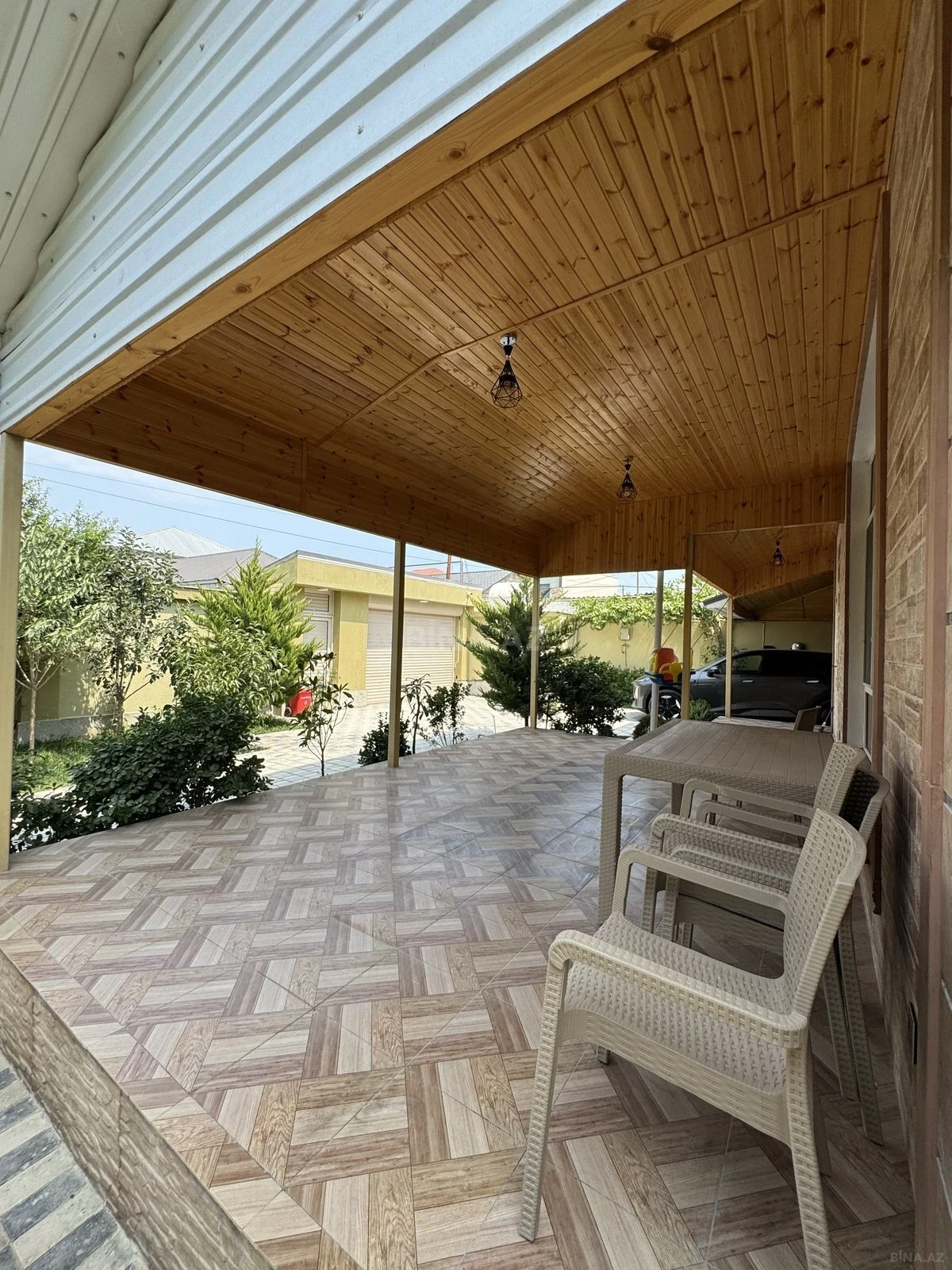 Satılır 7 otaqlı həyət evi 260 m²