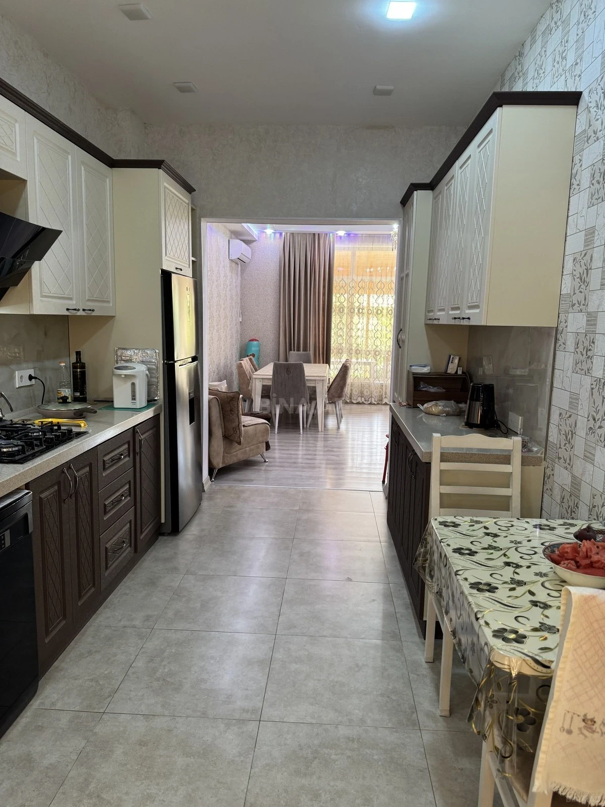 Satılır 7 otaqlı həyət evi 260 m²