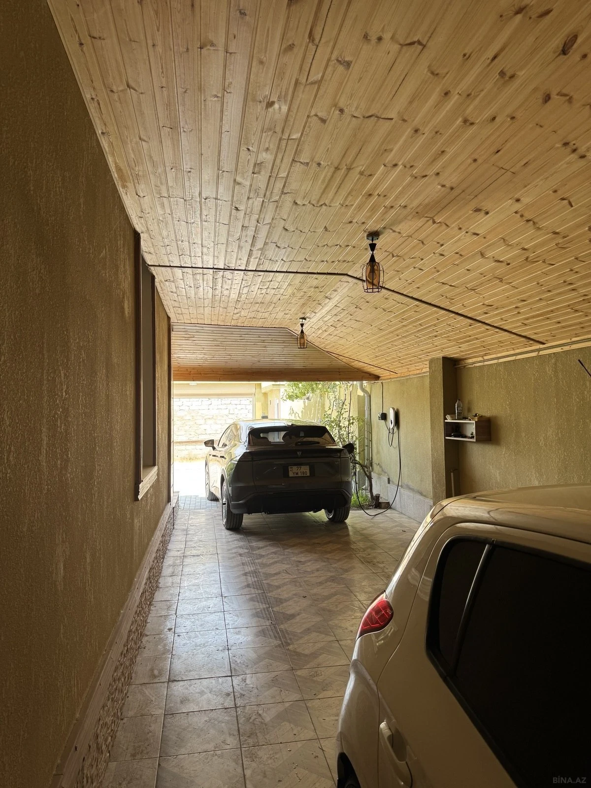 Satılır 7 otaqlı həyət evi 260 m²