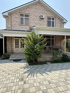 Satılır 7 otaqlı həyət evi 260 m²