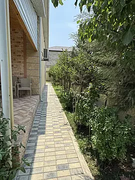 Satılır 7 otaqlı həyət evi 260 m²