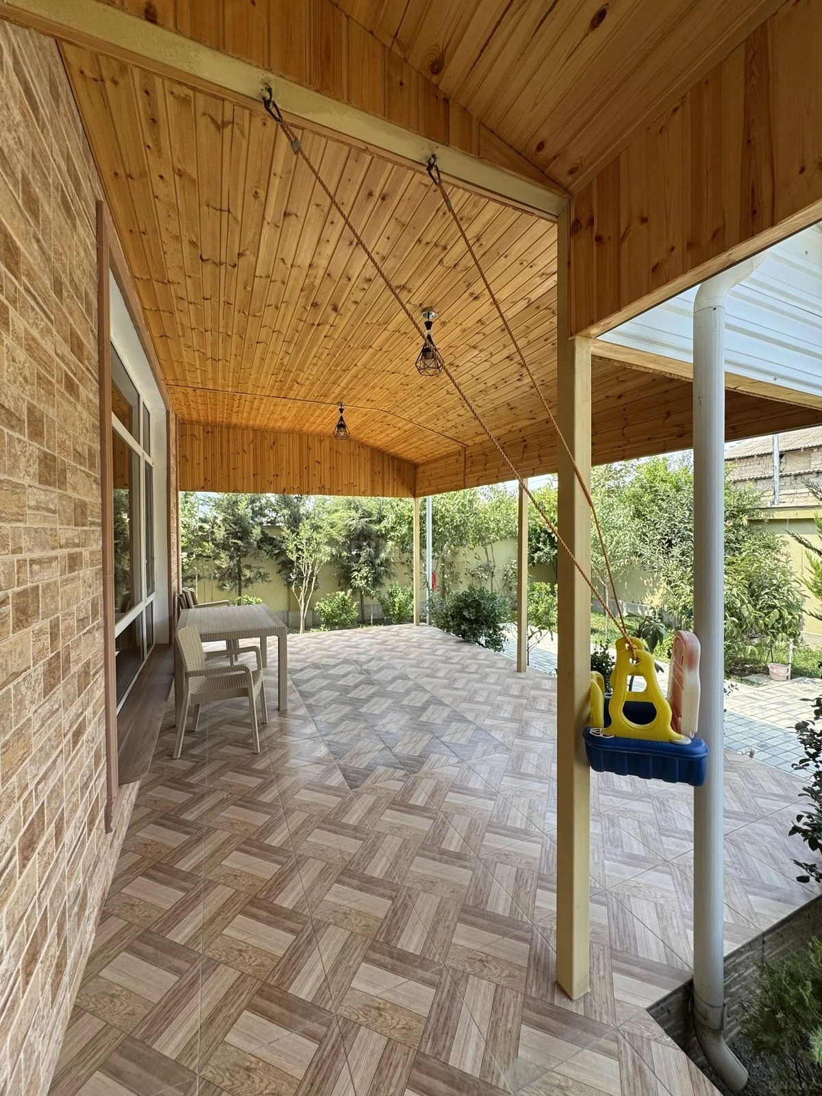 Satılır 7 otaqlı həyət evi 260 m²
