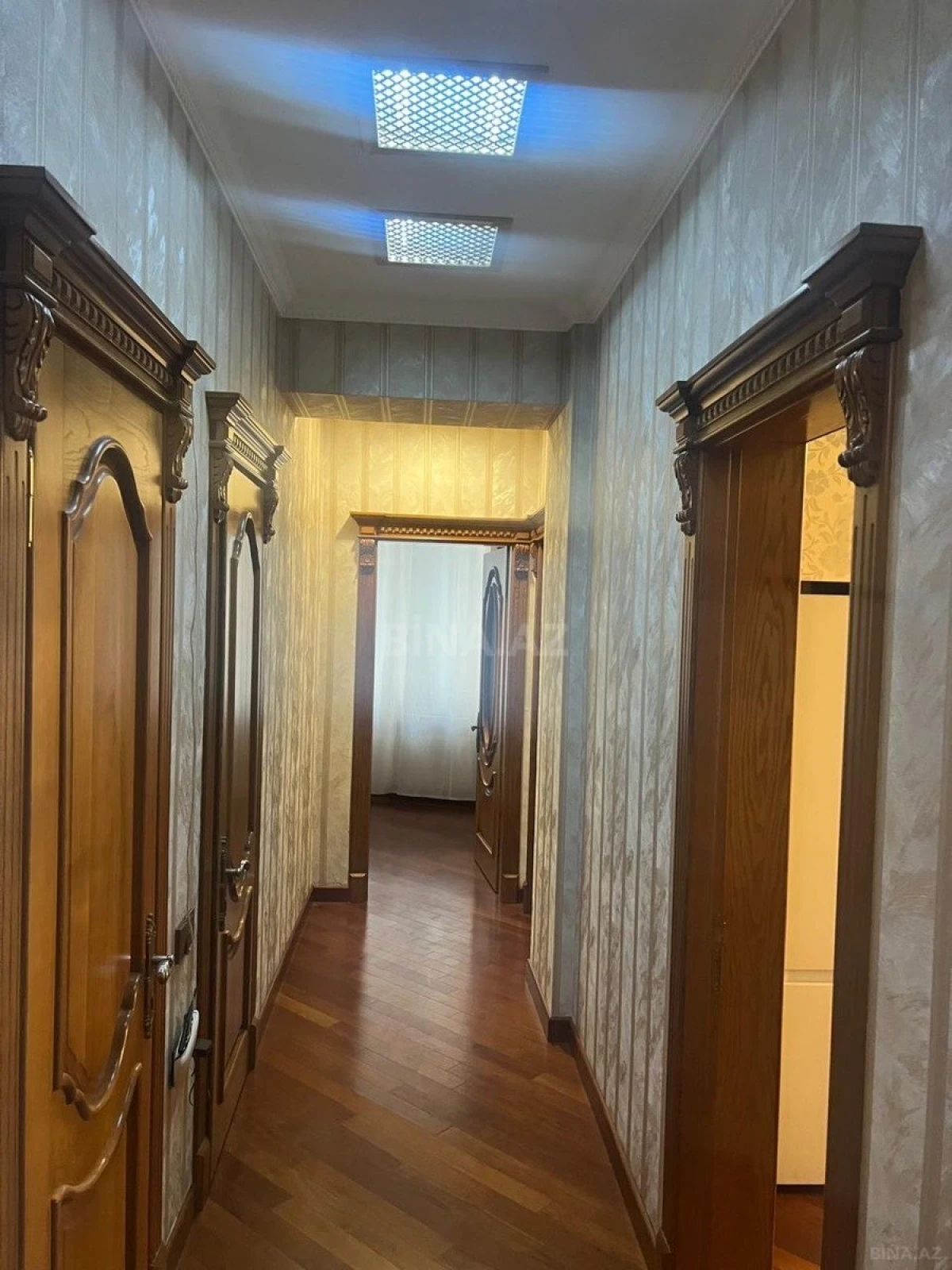 Kirayə verilir 3 otaqlı mənzil 115 m²