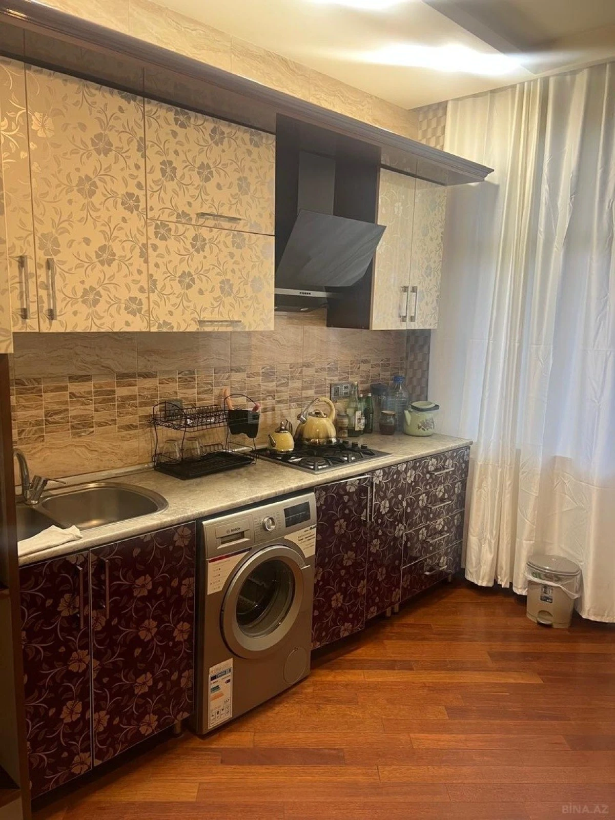 Kirayə verilir 3 otaqlı mənzil 115 m²