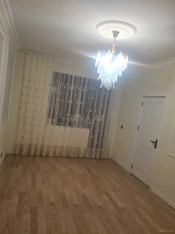 Satılır 2 otaqlı mənzil 45 m²