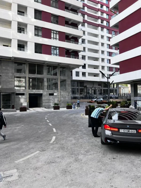 Satılır qaraj 7.7 m²