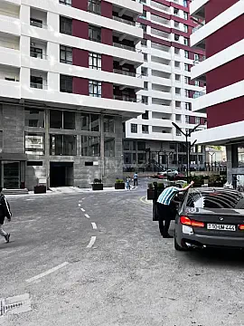 Satılır qaraj 7.7 m² — Bakı, Memar Əcəmi yanı 7.70 m²