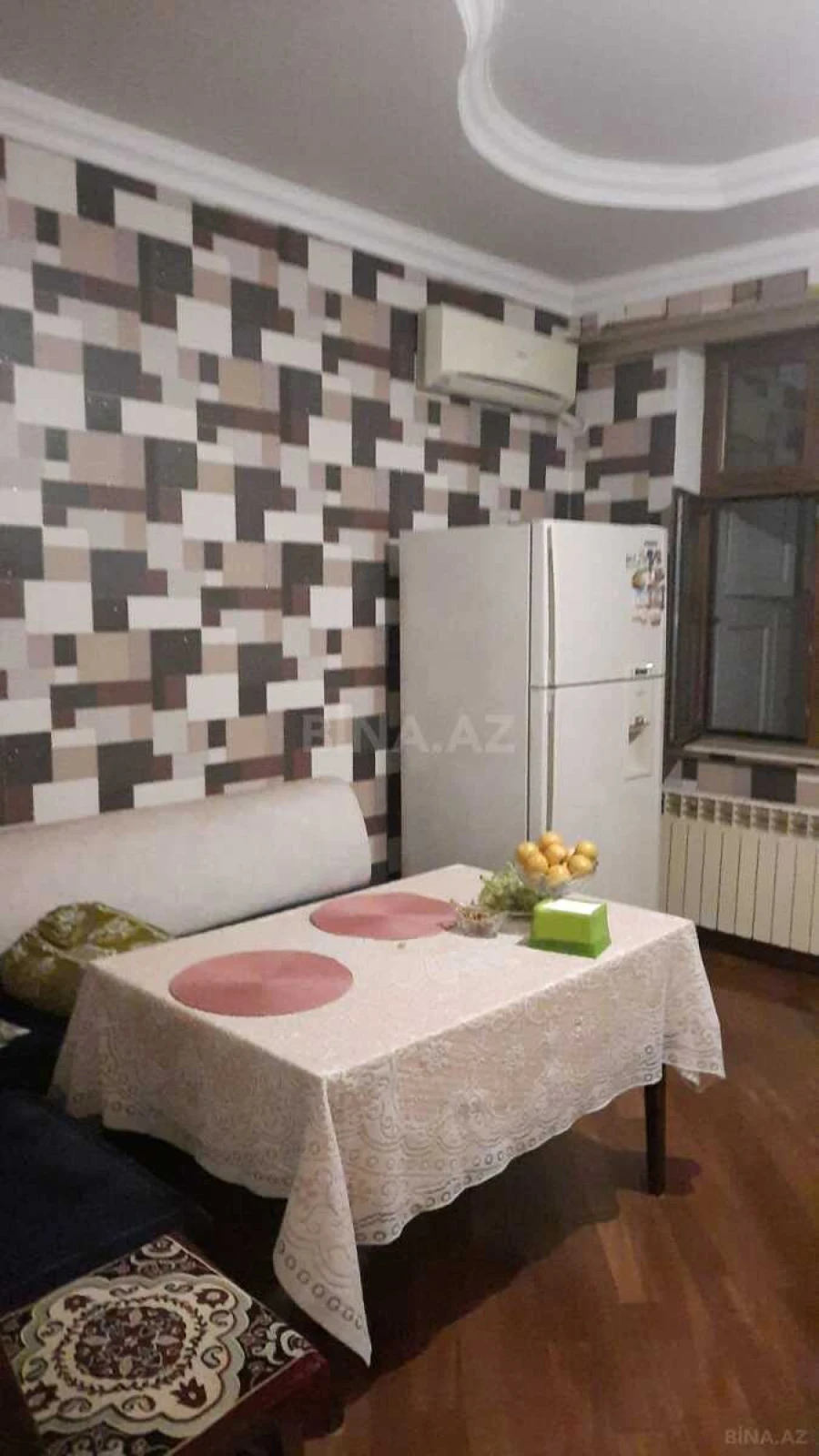 Kirayə verilir 3 otaqlı mənzil 120 m²