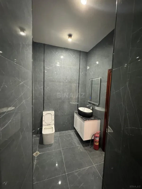 Kirayə verilir 5 otaqlı ofis 110 m²