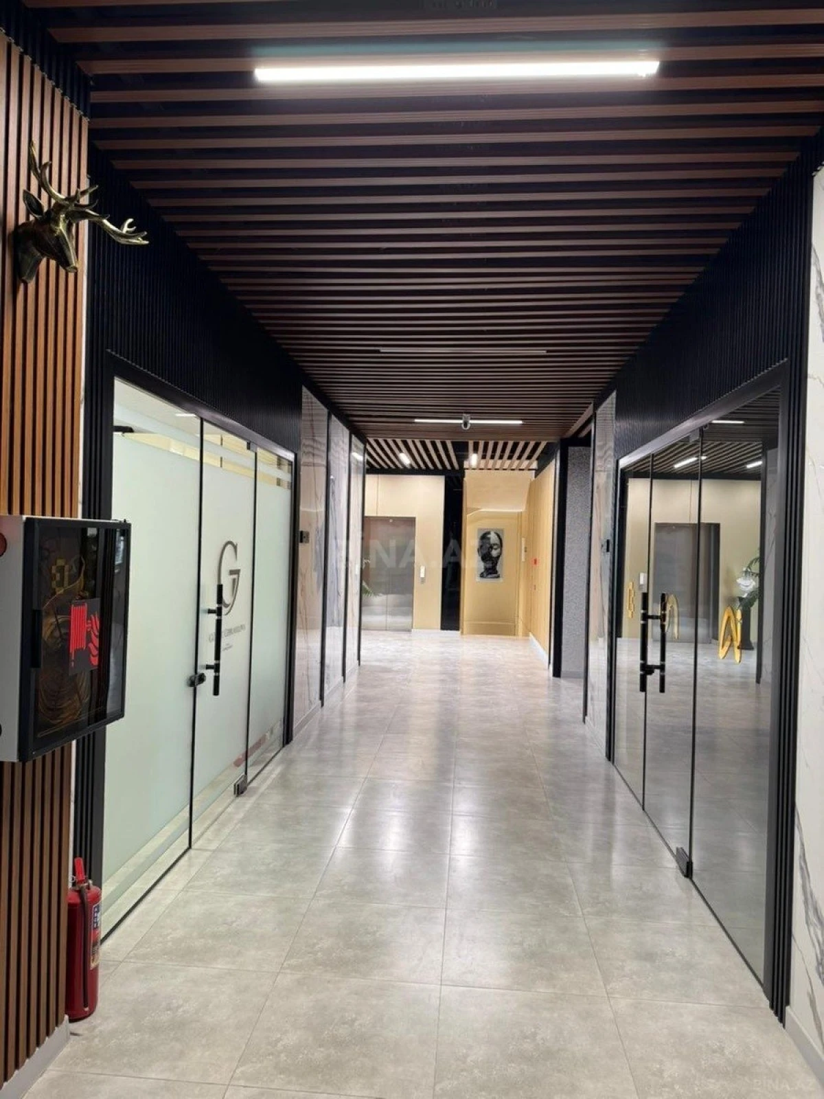 Kirayə verilir 5 otaqlı ofis 110 m²