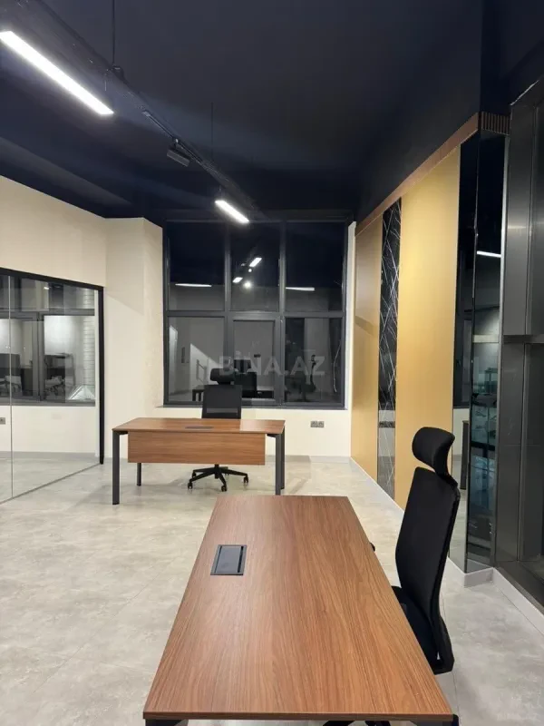 Kirayə verilir 5 otaqlı ofis 110 m²