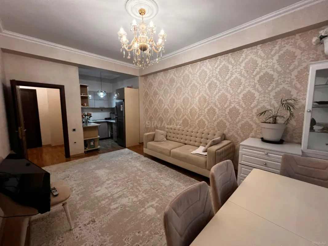 Kirayə verilir 2 otaqlı mənzil 60 m²