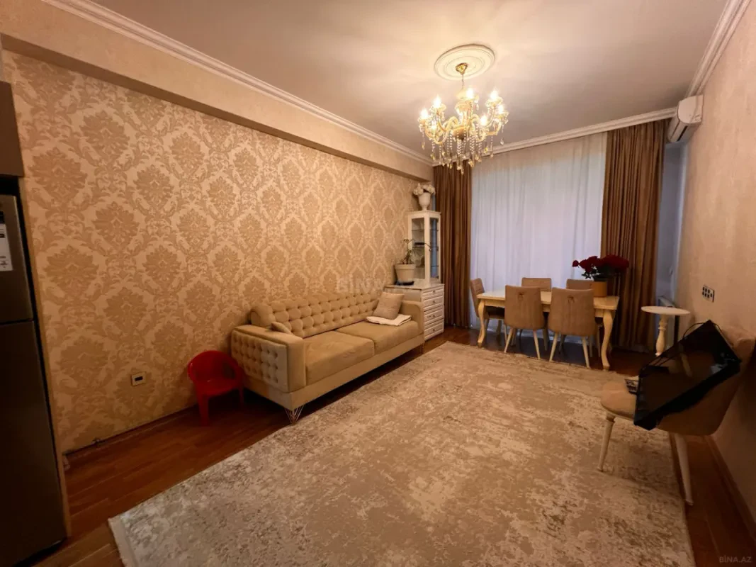 Kirayə verilir 2 otaqlı mənzil 60 m²