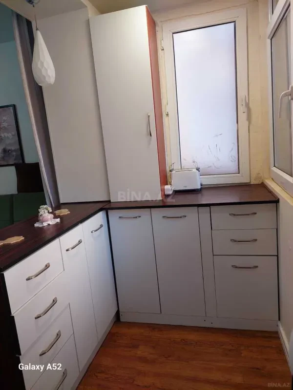Satılır 3 otaqlı mənzil 78 m²