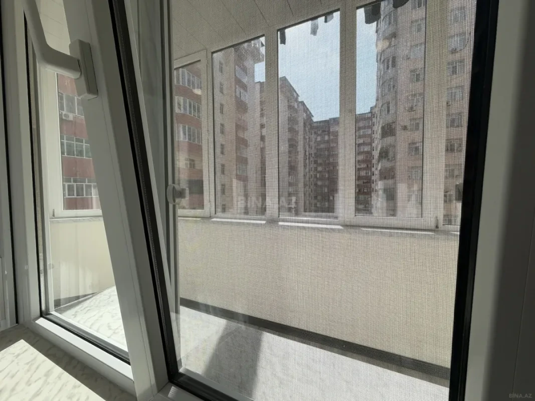 Satılır 3 otaqlı mənzil 105 m²