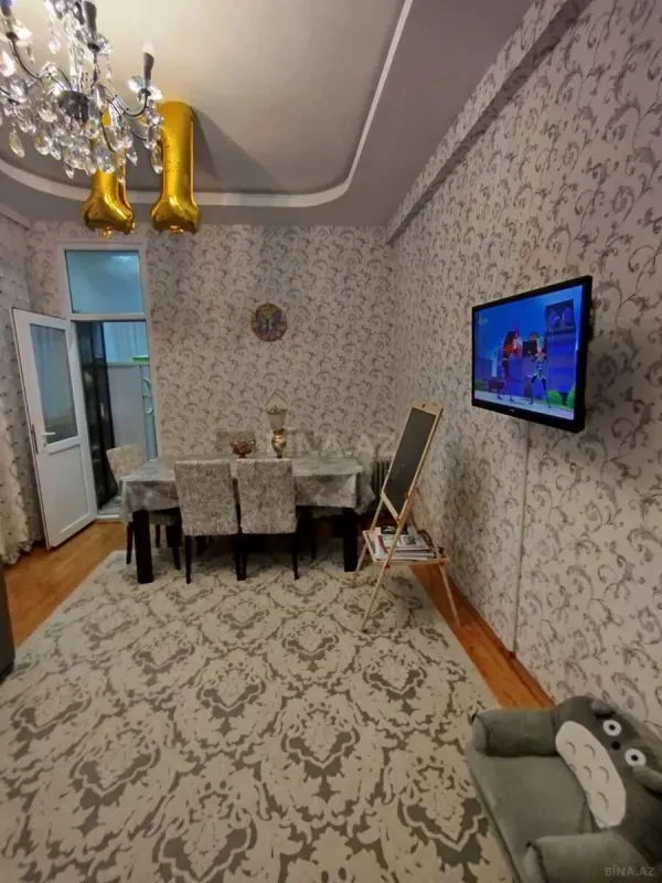 Satılır 2 otaqlı mənzil 63 m²