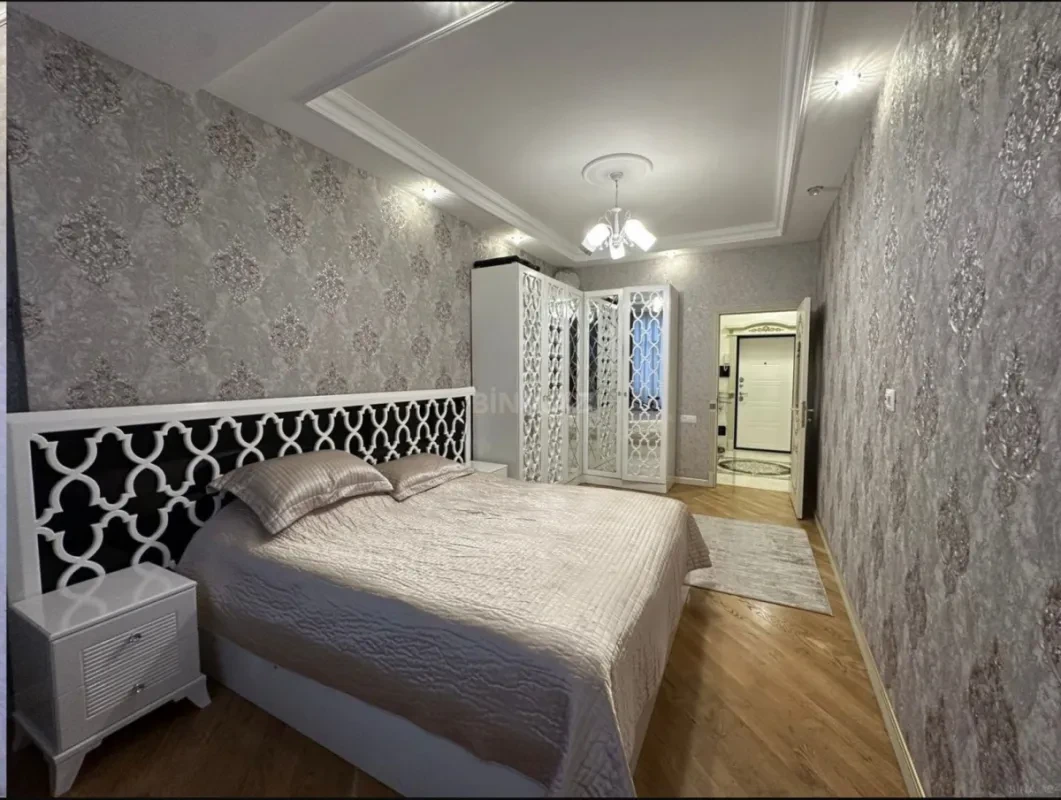 Satılır 3 otaqlı mənzil 100 m²